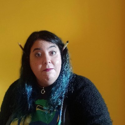 @beatrozk también en otros laresさんのプロフィール画像