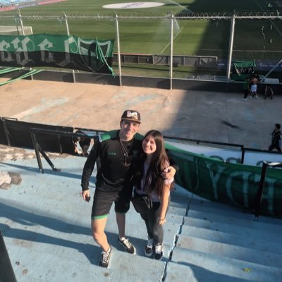 Hincha y Socio del Club Atlético San Martín de San Juan💚🖤💚
La redonda⚽ y el mate🧉 toda la vida