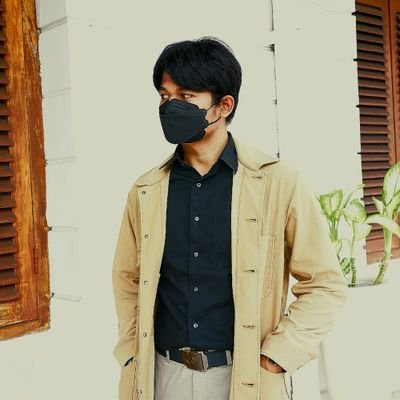 Aslinya Indonesia, can speak english, でも時々日本語がわかる.