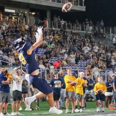 Stephenville High School | Class 2024 | 4.0 GPA | WR #88 | 1st Team All-District | 6’1” | 175 lbs | Track: 4x200 Regional Qualifier | NCAA ID: 2304838764