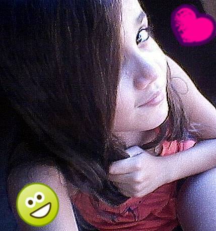 Qeer mii conheeçeer melhooor??=MSN'--beatriz-beatriz-@hotmail.com
   Reeccalcadaa akii Baatii-ii-Voolta..Soou uma gaaroota mt siiimplees..
