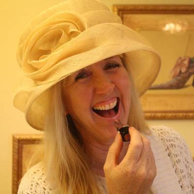 WendysHat's profile picture. Just a girl in a hat.
~home~garden~travel~life~style~