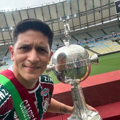 Campeão da Libertadores 2023, Campeão Recopa 2024, Tetra campeão Brasileiro, Copa do Brasil 2007, Campeão Intercontinental 1952 (fan account)