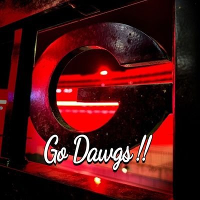 Sports 247 #GoDawgs #DGDM #UGA #ForTheA⚾️ #BearDown🐻⬇️ #TrueToAtlanta🏀 #Golf⛳ 
'21 College Football GameDay fan finalist & swag box 📦 winner! #CFB 💯