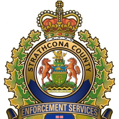 Patrolling @StrathcoCounty w/ Enforcement Services info & stories from the road. Not Monitored 24/7. @AlbertaLETR member & @_AACPO Sgt at Arms