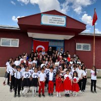 Gelinalan Eczacı Canan Bergişadi İlk ve Ortaokulu (@glnalnecz_36) Twitter profile photo