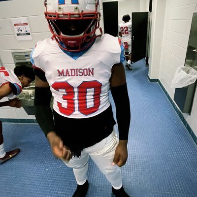 •Madison Highschool• 🏈 C/O 26 3.8 GPA🎓6’0, 225lb (DT,D-End) instagram (@amiliondre) 8329888788