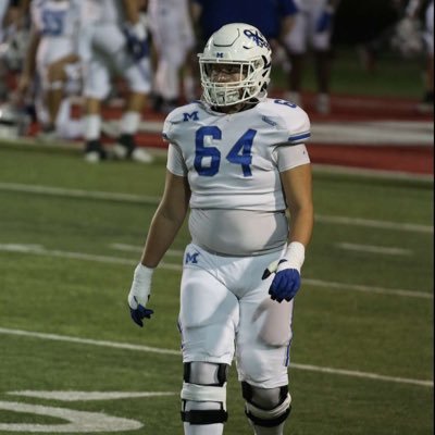 Mandeville High// 2025 // 4.1 GPA // Football-OL- Center, Tackle, Long Snapper// Baseball-RHP, 1B, DH // 6’3, 250 // 985-264-4506 // reagan.touchstone@gmail.com