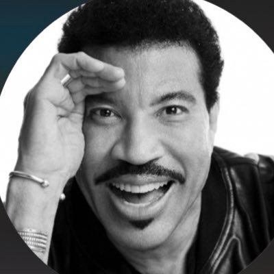 LEGENDARY MUSICAL WEEKEND IN THR BAHAMAS @vibeepresents 🏝️ “HELLO  BY LIONEL RICHIE AVAILABLE NOW. PRIVATE ACCOUNT