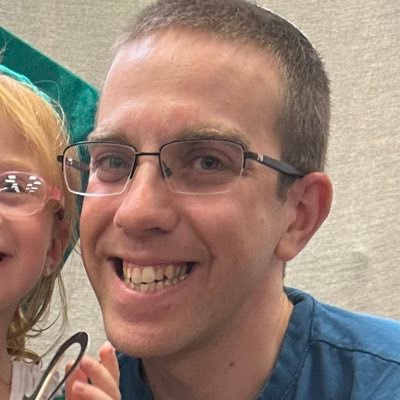 tsonenfield's profile picture. Tech geek & lifelong vegetarian / BIT Graduate / Service desk manager / All content is my own personal views or re-tweets