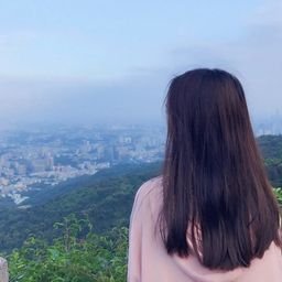 setireigh16102's profile picture. Many people sold their dreams and exchanged them for daily necessities.