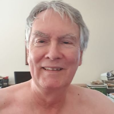 Mature married man but in a sexless marriage. Exhibitionist. Looking for any lady from 20+ for collabs