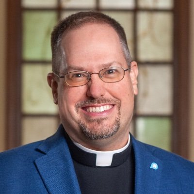 Catholic priest @PaulistFathers, Director @PaulistBoston. Witnessing the Spirit working in other people's lives! (he/him) https://t.co/TZcpOtpGBL 🕊️🟧