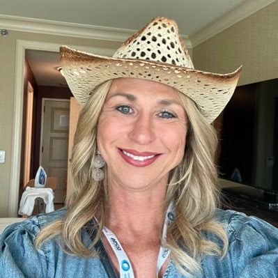 MindySepac's profile picture. Conservative Mom of 3 competitive teens! football, soccer, basketball, wrestling, gymnastics. Former NPC bodybuilding competitor, 25 year automotive mastermind