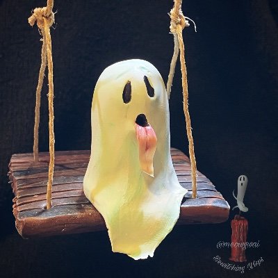 Home of the original swinging ghost. Spooky handmade ghost art