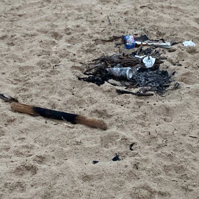 qasotzmn's profile picture. يالله دخيلك من ردات النصيب.لاصار حظي مع الطيب ردي ،،،أتذوق الشعر اكتبه احيان اكره المزاجية . فاشل في العلاقات العاطفيه. 💔