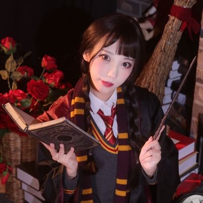 cosplayer
붕괴3rd
스타레일

늙고 지친 초보 코스어

남부권 밖으로 잘 나가지 않아요