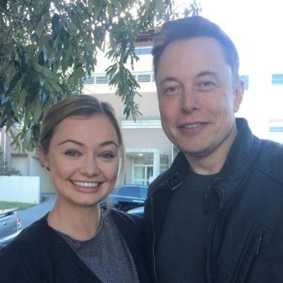 Guiding @ElonMusk's vision for a better future through SpaceX, Tesla, Neuralink, and more. & | Tech enthusiast, dream chaser, and innovation advocate. 🚀🚀