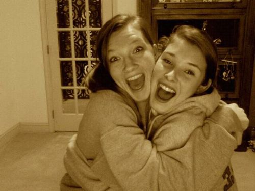 fallonthefLAURa's profile picture. 