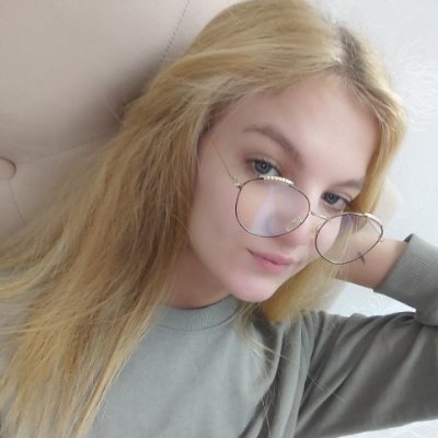Young, almost innocent 😇 I'm a student, a bit singer a bit dancer a bit gamer 👱‍♀️ I don't reply here, check FREE trial to my OF 👇👇👇