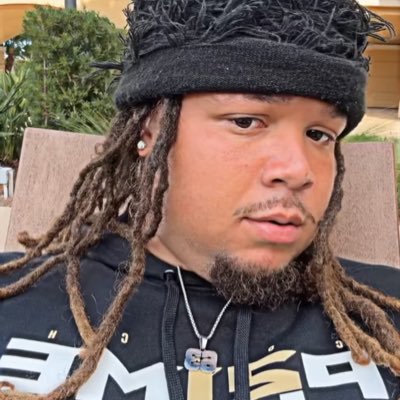 Amari Ward Profile