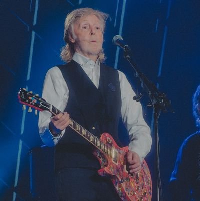 Sgtpeppers_ash's profile picture. hey♡ 
I am just a nobody ☆