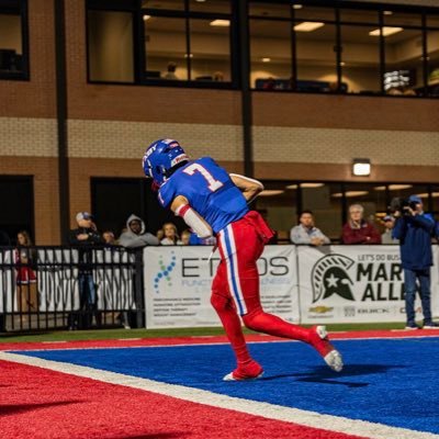 Bixby High, Oklahoma|| C/O ‘25|| 6’4 190|| WR|| Vert 38.8|| 4.5 40 || 51 400 ||918-316-4272 || State Champion|| HC Loren Montgomery