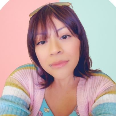 Philos_of_Marie's profile picture. Creative / Poet / Content Creator, MMA Fan, Love 🎶,
Foodie, Fellow Yogi, #ARTSYMISFIT 🤟
DOWN-TO-EARTH 🌎 INDIGENOUS BLOOD 🌈
POLITICALLY INCORRECT 👀