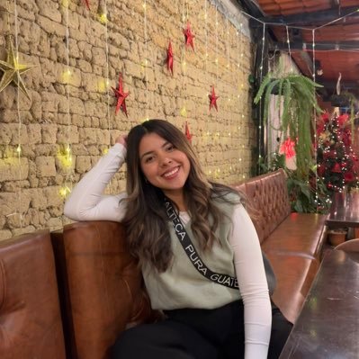 adrianaaa0803's profile picture. 🌷 His mercy is my story …