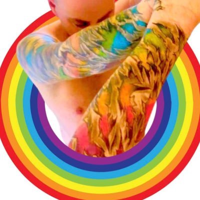 Ethean “Rainbow Medium” Soule - International Psychic Medium (Public Figure) Gay Psychic 🏳️🌈DM me anything ✨Author - Unfolding Magik 🌈💪A naturally gifted🔮