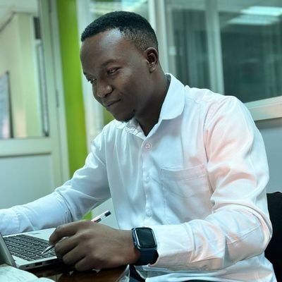 Financial Advisor 🇺🇬 Financial Consultant🔑 Let's build Assets💰  UAP Old Mutual Uganda 🔥@nicopro256