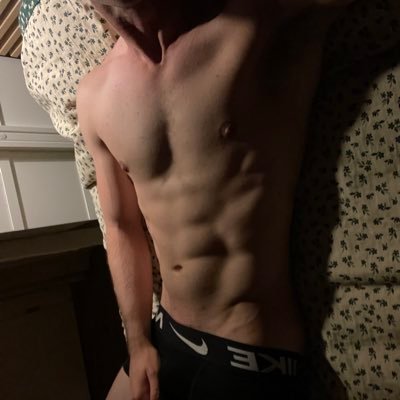27 / all photos and videos are mine / dm for collabs / 18+