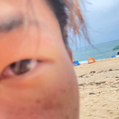 FLYGfxOXGNwMVbA's profile picture. だいがくにねんせい