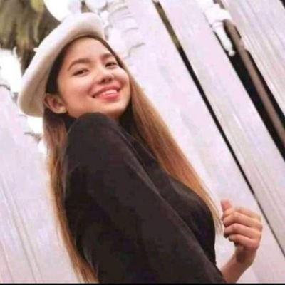 realtiffanyy001's profile picture. 