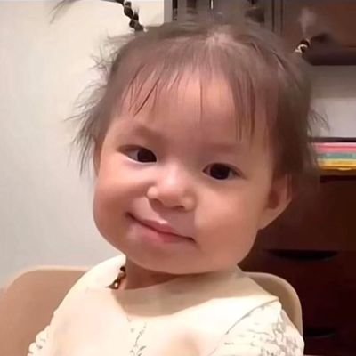 Hello everyone, thank you for being here. I come from Vietnam.
