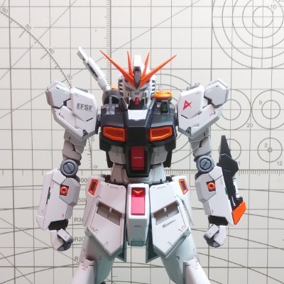 ガンプラ作ってます。
ツイッター初心者 御無礼すみません T's Hobby Club所属。
無言フォロー大歓迎です〜(о´∀`о)