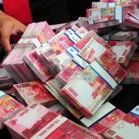 Sulastri (@astrimilioner) 's Twitter Profile