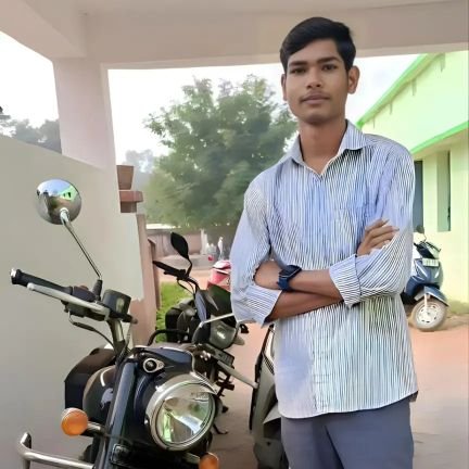 rohan_sahu2565's profile picture. 🫠