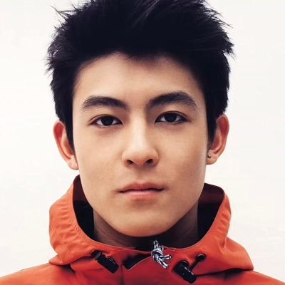 tom76508043's profile picture. 0731