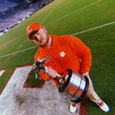 Assistant Director of Creative Media - Clemson Football. 5️⃣0️⃣1️⃣ Boy.