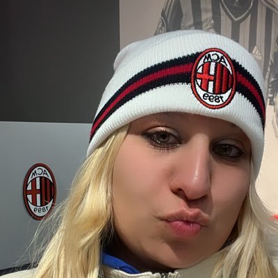 • Con il Milan nel sangue.. Con il Milan nel cuore.. Rossoneri si nasce • 🔴⚫