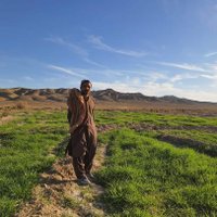Arian Khan (@arianbareach) 's Twitter Profile Photo Arian Khan (@arianbareach) 's Twitter Profile Photo