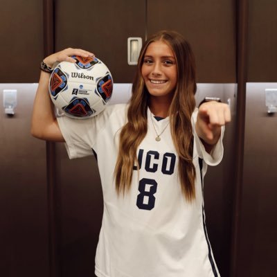 Oefc 07 Ecnl #8 || Southmoore Hs’ 2025 || Varsity soccer #2 || Attacking Mid/Forward || 4.0 gpa || 2023 u16 Texas all-conference