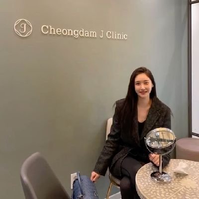 Tithira160928's profile picture. 