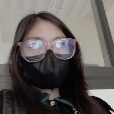 mhedz_shuua's profile picture. fall seven times, stand up eight.

a lithromantic