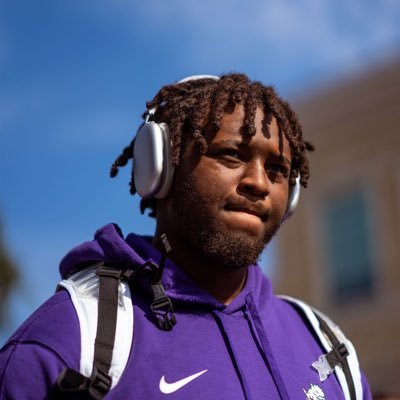 Michael Nichols Profile