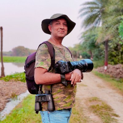 IT professional.
wildlife photographer by hobby.
Featured in National Geographic India.
Planted Aquarium, Darbuka player.
I don't understand politics.