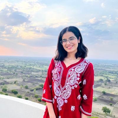 eshakadam_'s profile picture. intern at Seth GS medical college and KEM hospital, Mumbai.