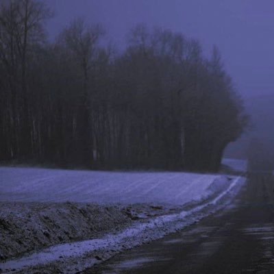 izhll's profile picture. ﴿فَمَن يَعمَل مِثقالَ ذَرَّةٍ خَيرًا يَرَهُ﴾.