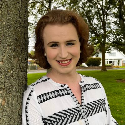 @ToryReformGroup supporter✨@LNConservatives Executive member✨writer specialising in royal women’s history✨work in further education✨Regular Royal Queens blog⬇️